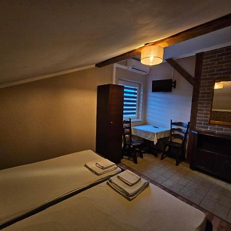 Restauracja Domenico W Tylawie Tylawa Ngoại thất bức ảnh